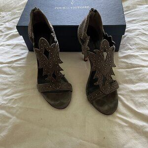 Pour La Victoire Sandals